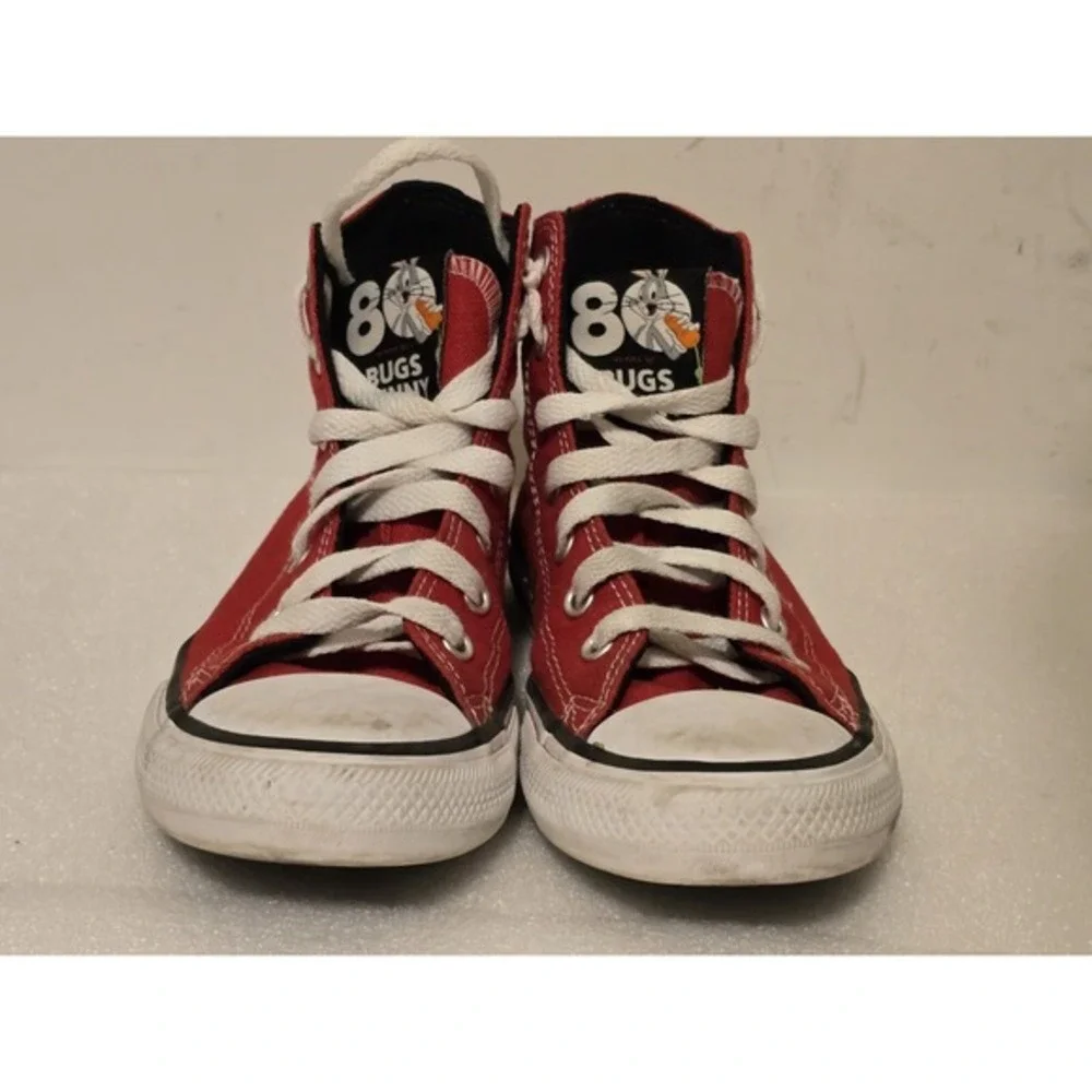 CONVERSE All Star Chuck Taylor‎ Red Bugs Bunny Looney Tunes High Top Kids Size 2